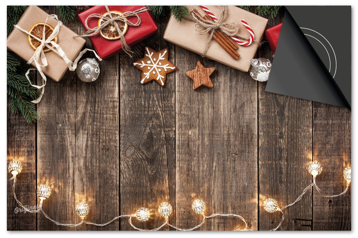 Inductiebeschermer Feestdagen – Hout met cadeautjes en kerst takken - Afbeelding 2